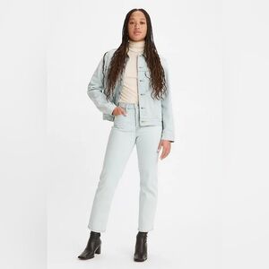 Levi's Premium - Wedgie Straight Leg Jeans In Think Outside